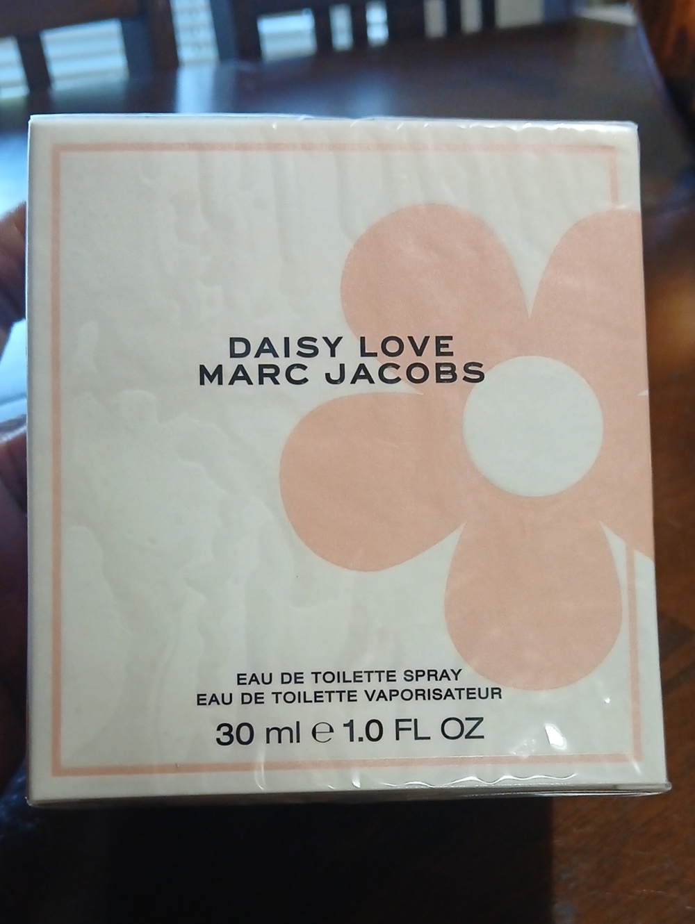 NWT MARC JACOBS DAISY LOVE